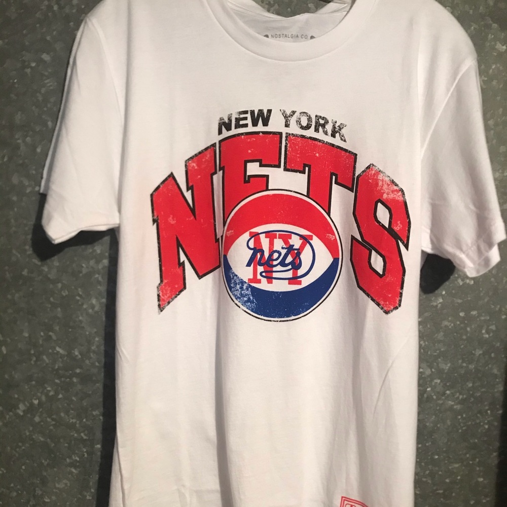 New York Nets Mitchell and Ness t-shirt